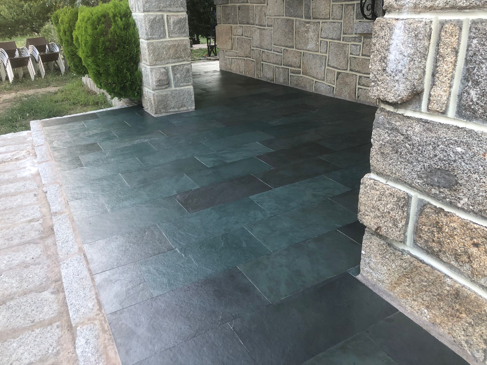 NATURAL SLATES FROM INDIA, CHINA, BRAZIL AND SPAIN