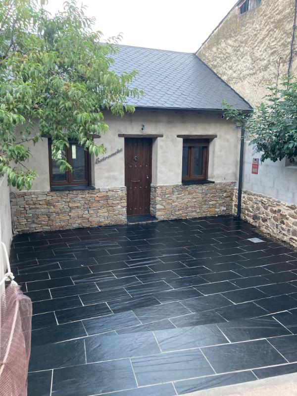 Black natural slate false square